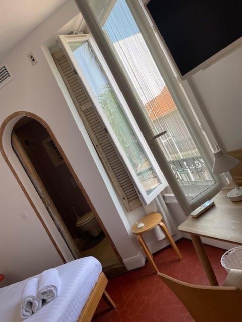 Hôtel de la Pinède Juan-les-Pins Esterno foto